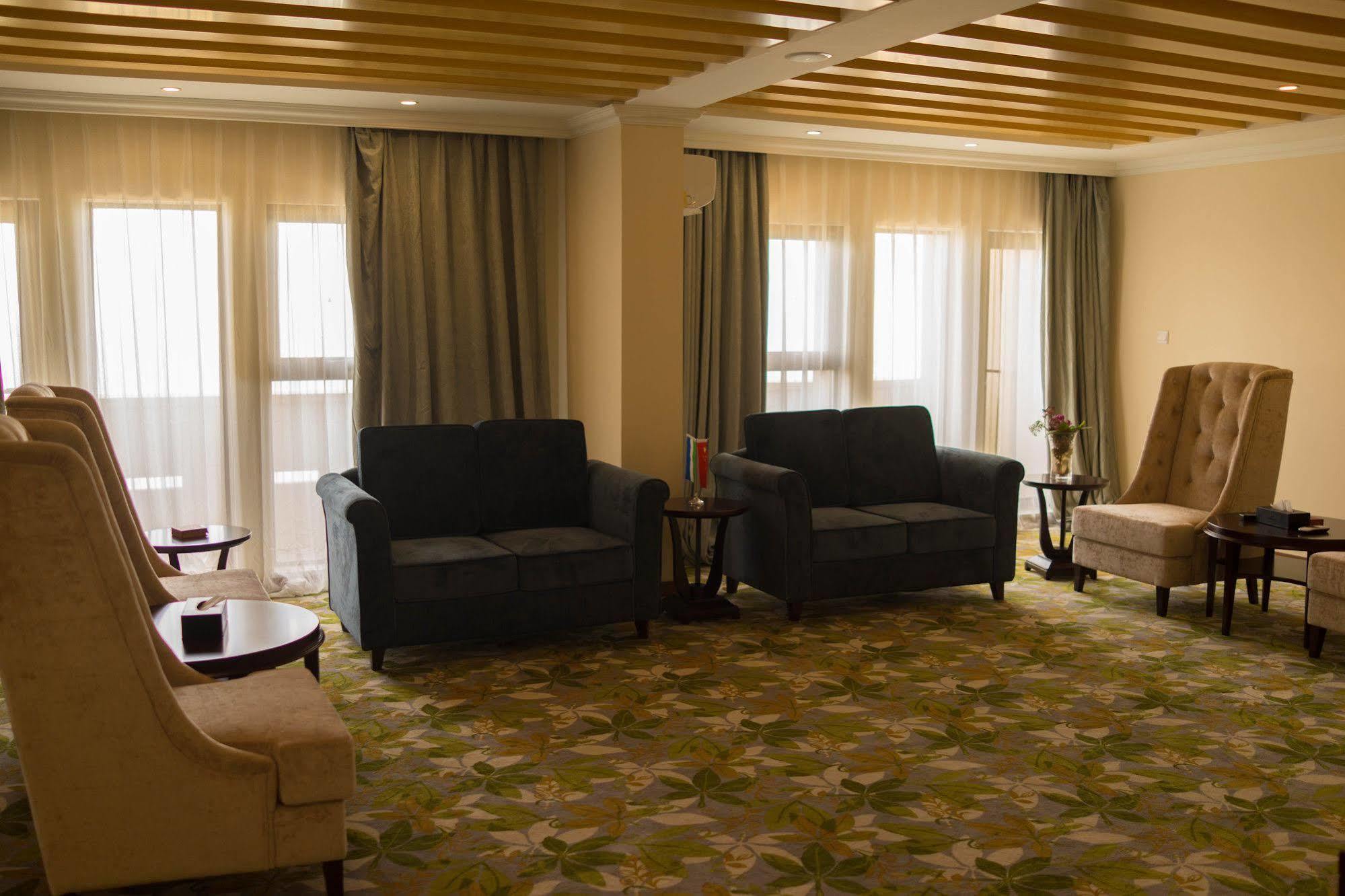 Bintumani Hotel Freetown Dış mekan fotoğraf