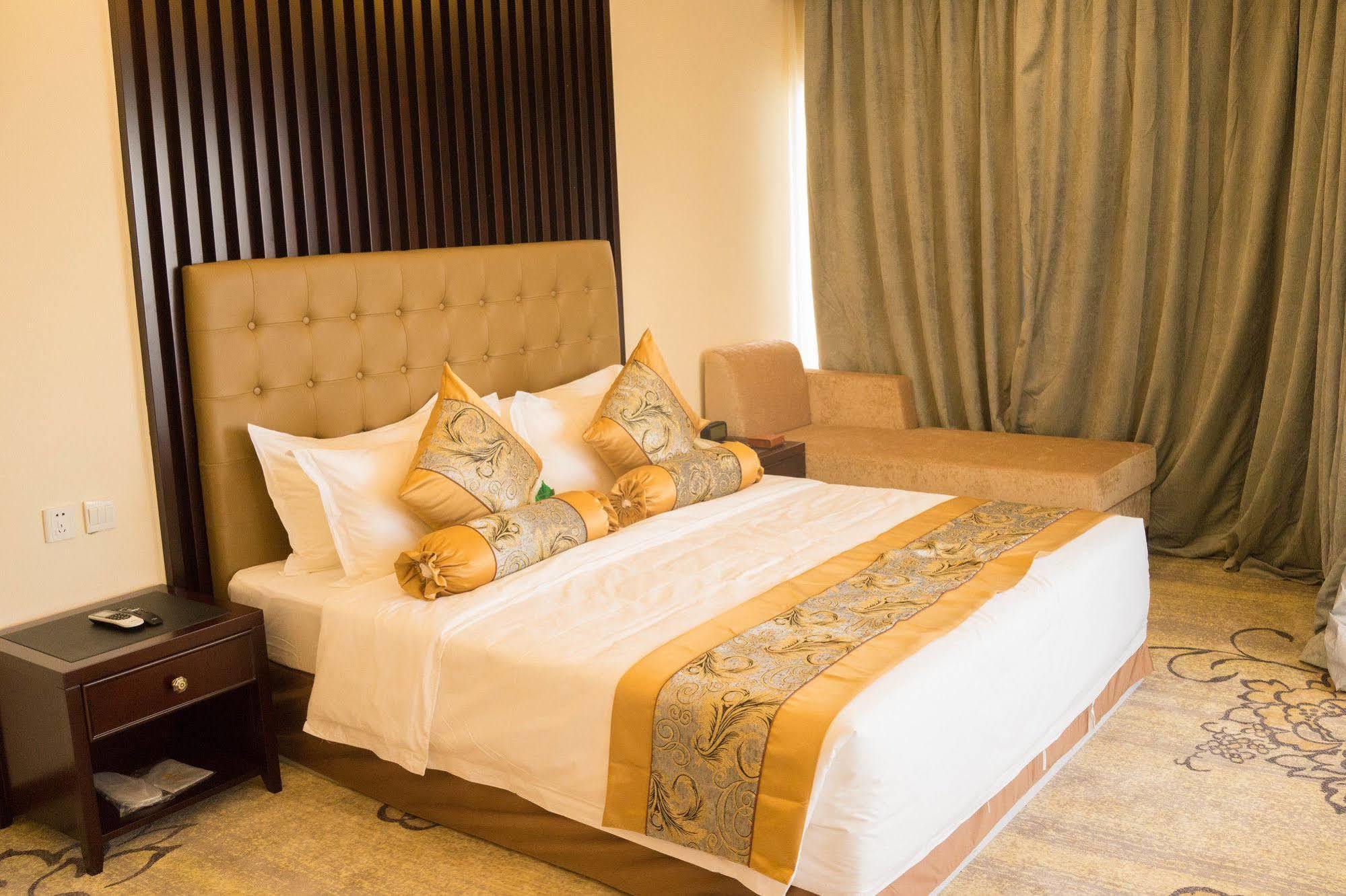 Bintumani Hotel Freetown Dış mekan fotoğraf